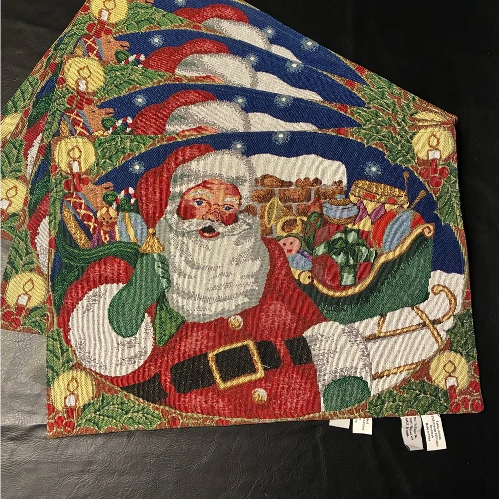 Set of 4 Vintage Tapestry Santa Christmas Table Placemats 18”X 13”